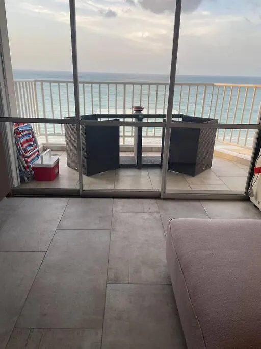 Apartment Ocean Front Condo In Isla Verde! San Juan